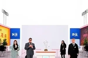 没有录像机的球赛现场示意图